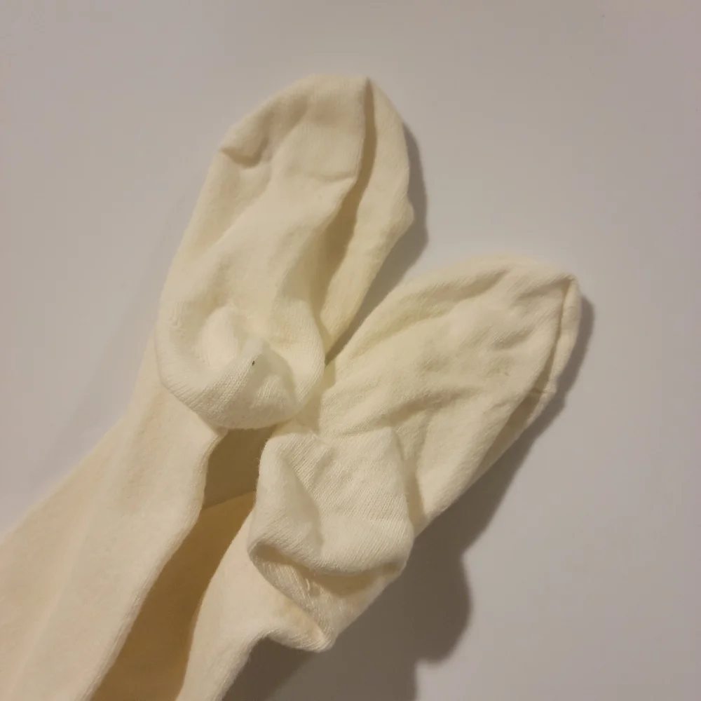 Condor Plain Stitch Cotton Tights In Cream, Size 2